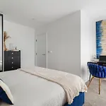 Central 1 Bed With Balcony In Maida Vale, Kilburn - Couples, Corporate Professionals\'